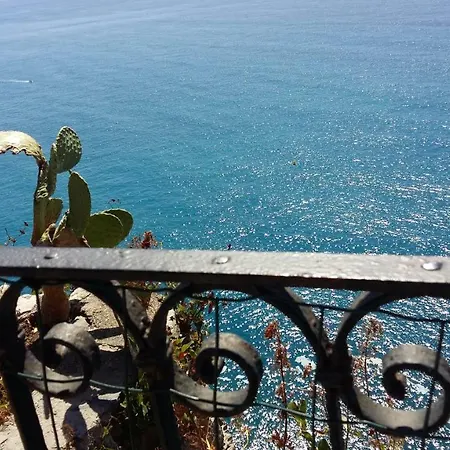 La Terrazza Sul Blu Lejlighed *