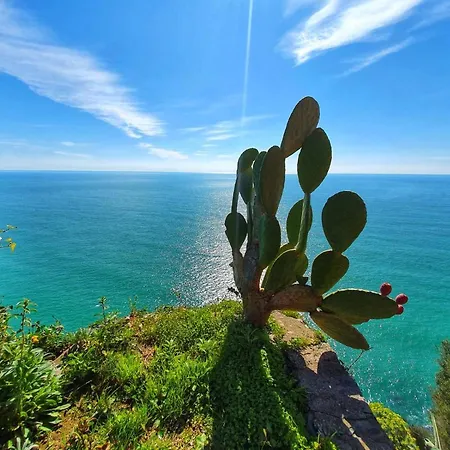 Apartment La Terrazza Sul Blu Corniglia